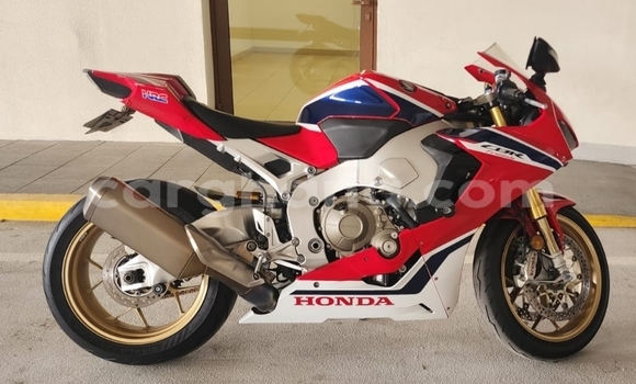 Ra Àlòkù Honda CBR 1000 RR Red Mọto in Accra ni Greater Accra