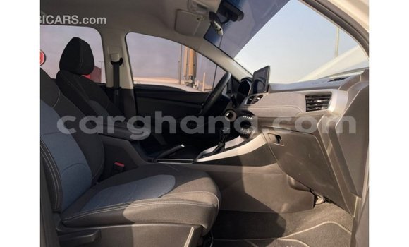 Ra Imported Chevrolet Captiva funfun Ọkọ̀ in Import - Dubai ni Ashanti Ra Imported Chevrolet Captiva funfun Ọkọ̀ in Import - Dubai ni Ashanti