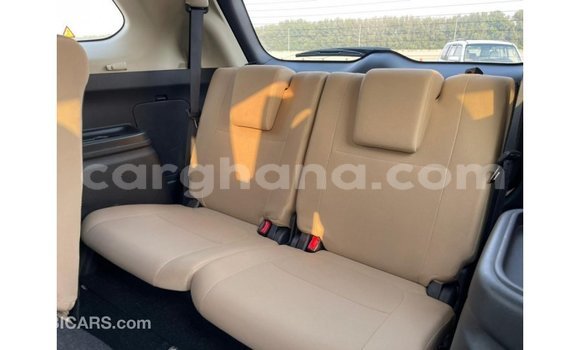 Ra Imported Mitsubishi Outlander funfun Ọkọ̀ in Import - Dubai ni Ashanti Ra Imported Mitsubishi Outlander funfun Ọkọ̀ in Import - Dubai ni Ashanti