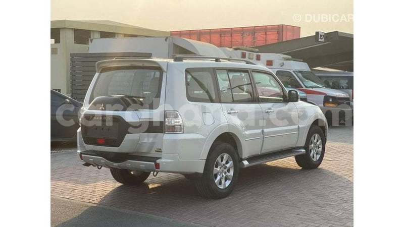 Big with watermark mitsubishi pajero ashanti import dubai 56423