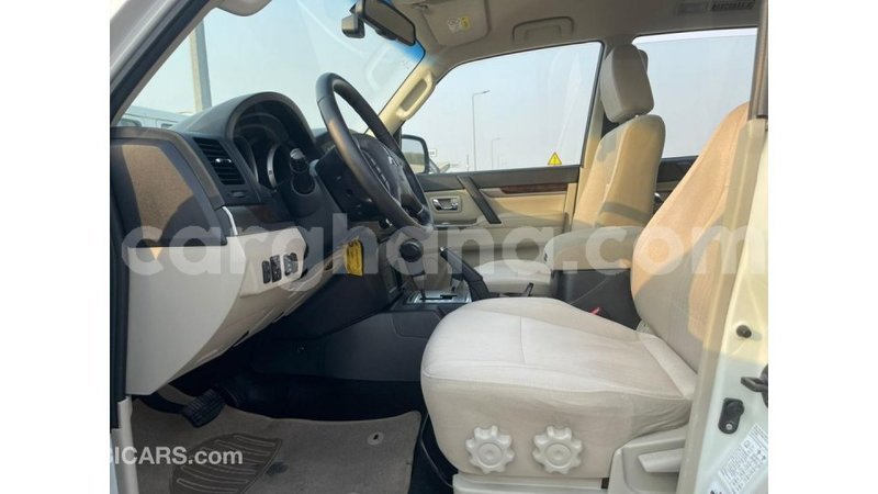 Big with watermark mitsubishi pajero ashanti import dubai 56423