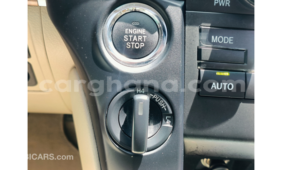 Buy Import Toyota IST White Car in Import - Dubai in Ashanti Buy Import Toyota IST White Car in Import - Dubai in Ashanti