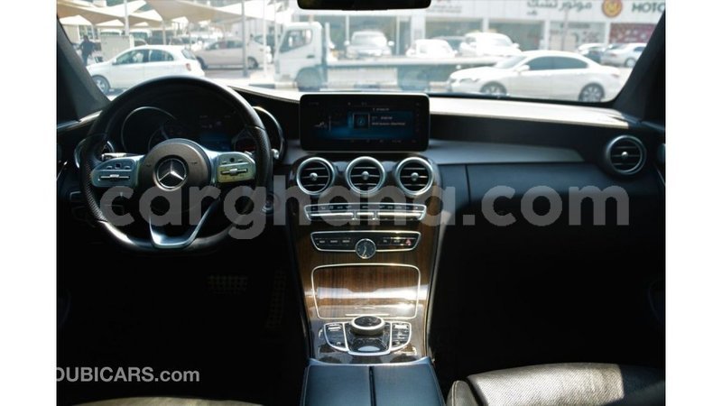 Big with watermark mercedes benz a200 ashanti import dubai 56427