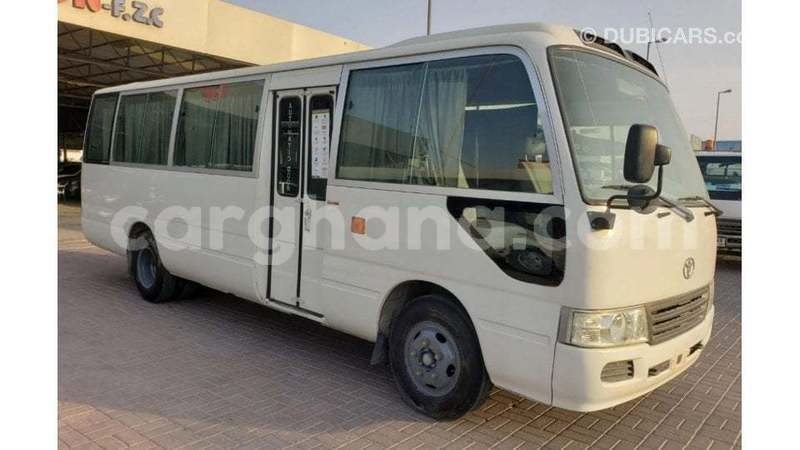 Big with watermark toyota coaster ashanti import dubai 56434