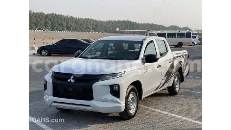 Big with watermark mitsubishi l200 ashanti import dubai 56436