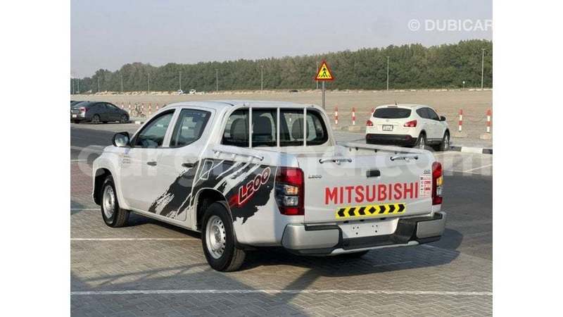 Big with watermark mitsubishi l200 ashanti import dubai 56436