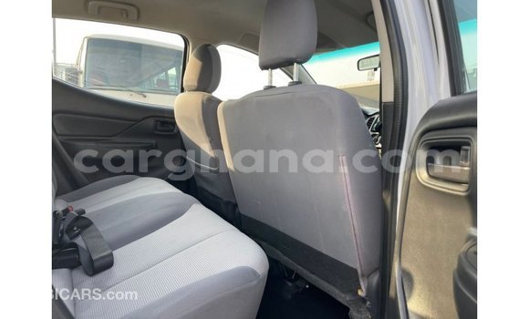 Ra Imported Mitsubishi L200 funfun Ọkọ̀ in Import - Dubai ni Ashanti Ra Imported Mitsubishi L200 funfun Ọkọ̀ in Import - Dubai ni Ashanti