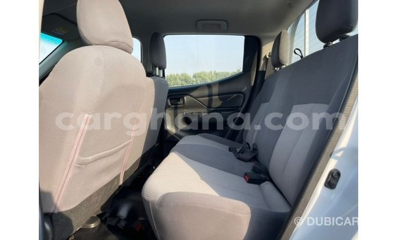 Ra Imported Mitsubishi L200 funfun Ọkọ̀ in Import - Dubai ni Ashanti Ra Imported Mitsubishi L200 funfun Ọkọ̀ in Import - Dubai ni Ashanti