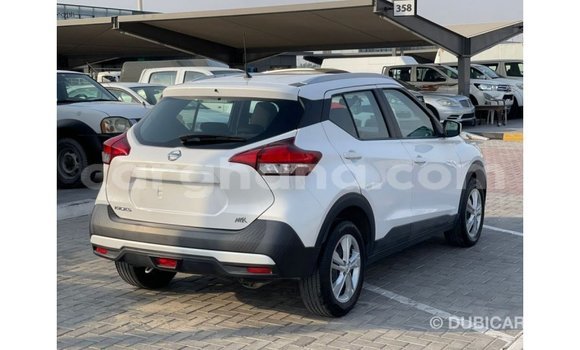 Ra Imported Nissan Evalia funfun Ọkọ̀ akẹ́rù ńlá in Import - Dubai ni Ashanti Ra Imported Nissan Evalia funfun Ọkọ̀ akẹ́rù ńlá in Import - Dubai ni Ashanti