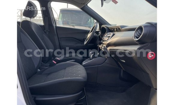 Ra Imported Nissan Evalia funfun Ọkọ̀ akẹ́rù ńlá in Import - Dubai ni Ashanti Ra Imported Nissan Evalia funfun Ọkọ̀ akẹ́rù ńlá in Import - Dubai ni Ashanti