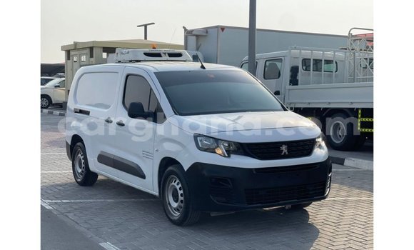 Ra Imported Peugeot Partner funfun Ọkọ̀ in Import - Dubai ni Ashanti Ra Imported Peugeot Partner funfun Ọkọ̀ in Import - Dubai ni Ashanti