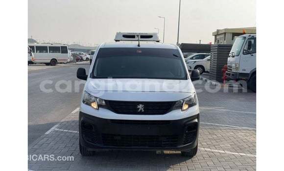 Ra Imported Peugeot Partner funfun Ọkọ̀ in Import - Dubai ni Ashanti Ra Imported Peugeot Partner funfun Ọkọ̀ in Import - Dubai ni Ashanti