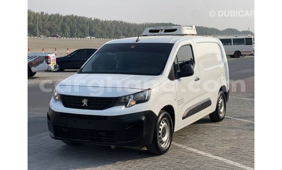 Ra Imported Peugeot Partner funfun Ọkọ̀ in Import - Dubai ni Ashanti Ra Imported Peugeot Partner funfun Ọkọ̀ in Import - Dubai ni Ashanti