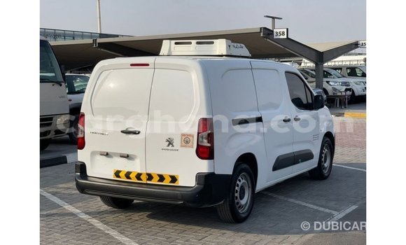 Ra Imported Peugeot Partner funfun Ọkọ̀ in Import - Dubai ni Ashanti Ra Imported Peugeot Partner funfun Ọkọ̀ in Import - Dubai ni Ashanti