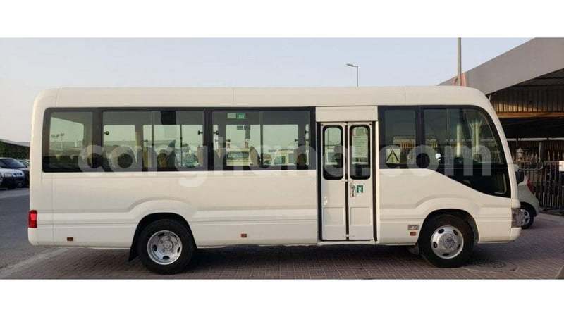 Big with watermark toyota coaster ashanti import dubai 56452