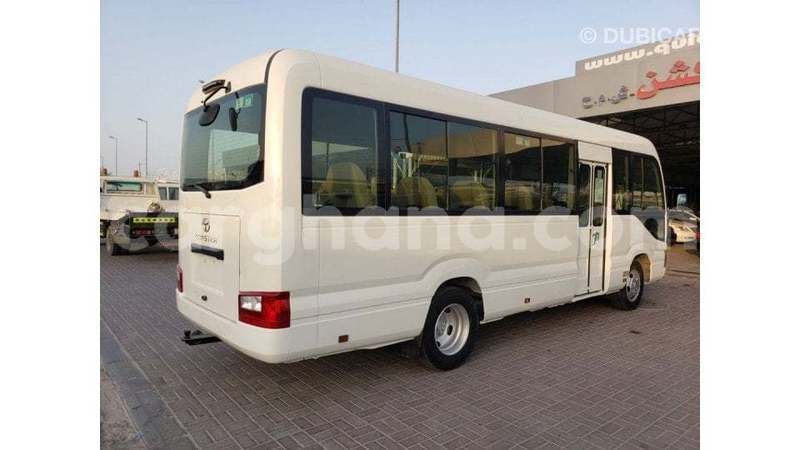 Big with watermark toyota coaster ashanti import dubai 56452