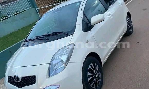 Ra Àlòkù Toyota Vitz funfun Ọkọ̀ in Sekondi–Takoradi Metropolitan ni Oorun Ra Àlòkù Toyota Vitz funfun Ọkọ̀ in Sekondi–Takoradi Metropolitan ni Oorun
