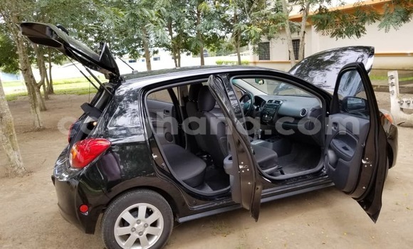 Buy Used Mitsubishi Carisma Black Car in Accra in Greater Accra