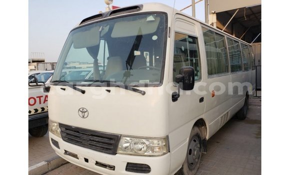 Sayi Imported Toyota Coaster White Mota in Import - Dubai a Ashanti Sayi Imported Toyota Coaster White Mota in Import - Dubai a Ashanti