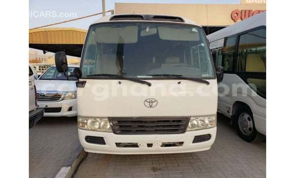 Sayi Imported Toyota Coaster White Mota in Import - Dubai a Ashanti Sayi Imported Toyota Coaster White Mota in Import - Dubai a Ashanti