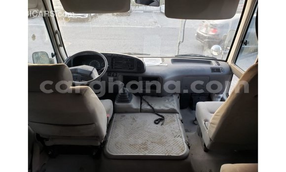 Sayi Imported Toyota Coaster White Mota in Import - Dubai a Ashanti Sayi Imported Toyota Coaster White Mota in Import - Dubai a Ashanti