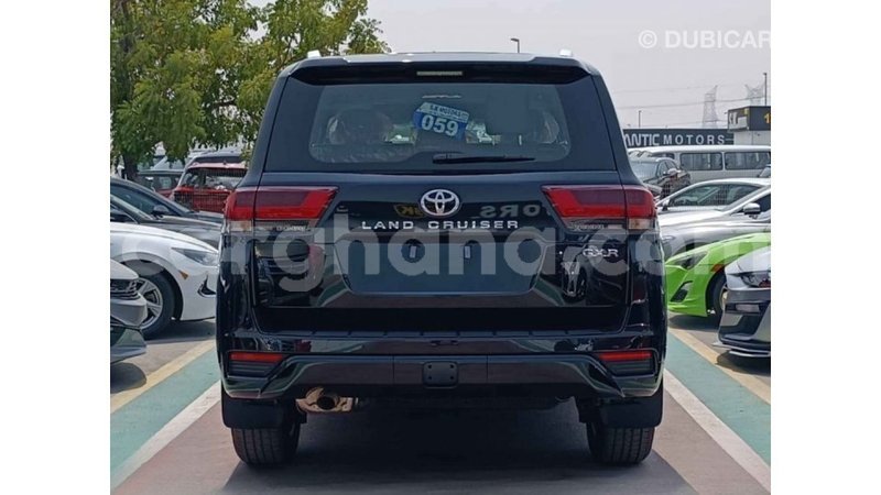 Big with watermark toyota land cruiser ashanti import dubai 56462