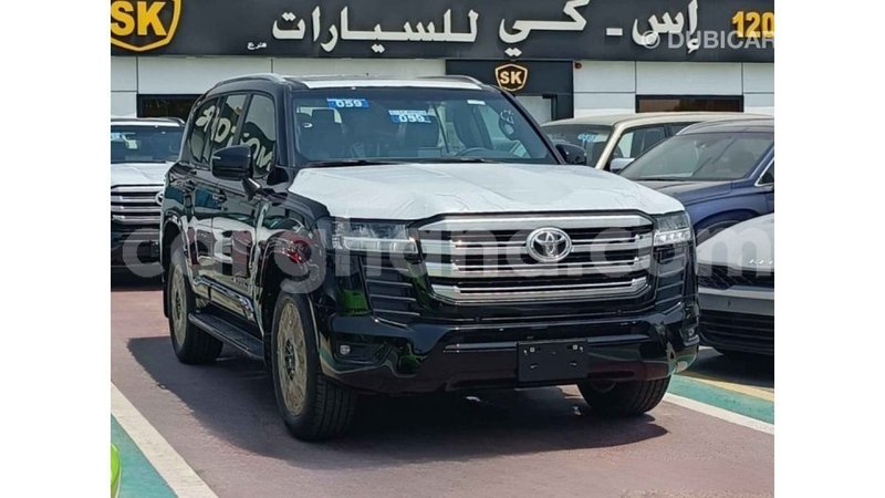 Big with watermark toyota land cruiser ashanti import dubai 56468