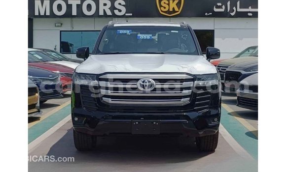 Buy Import Toyota Land Cruiser Black Car in Import - Dubai in Ashanti Buy Import Toyota Land Cruiser Black Car in Import - Dubai in Ashanti