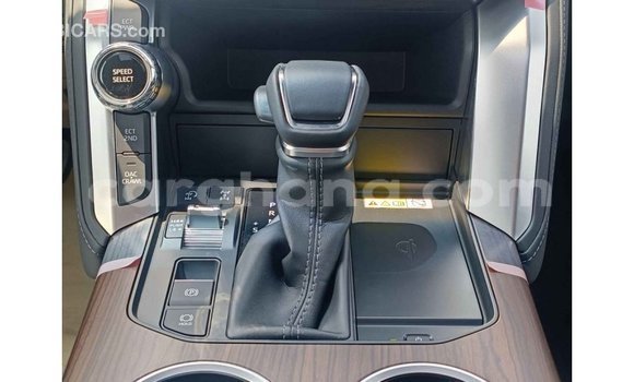 Buy Import Toyota Land Cruiser Black Car in Import - Dubai in Ashanti Buy Import Toyota Land Cruiser Black Car in Import - Dubai in Ashanti