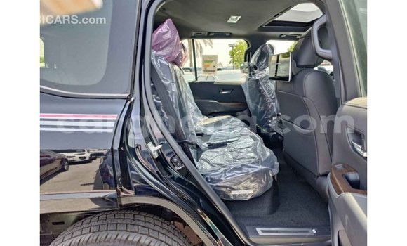 Buy Import Toyota Land Cruiser Black Car in Import - Dubai in Ashanti Buy Import Toyota Land Cruiser Black Car in Import - Dubai in Ashanti