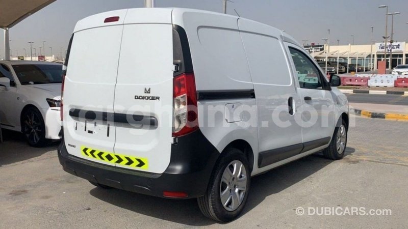 Big with watermark renault 4 ashanti import dubai 56479