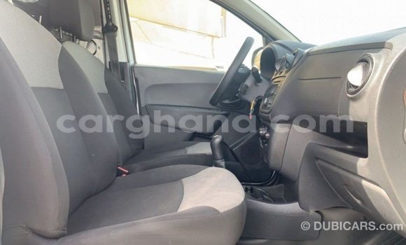 Ra Imported Renault 4 funfun Ọkọ̀ in Import - Dubai ni Ashanti Ra Imported Renault 4 funfun Ọkọ̀ in Import - Dubai ni Ashanti