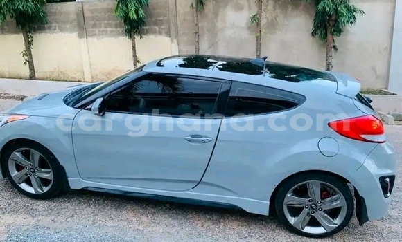 Ra Àlòkù Hyundai Veloster Blue Ọkọ̀ in Accra ni Greater Accra Ra Àlòkù Hyundai Veloster Blue Ọkọ̀ in Accra ni Greater Accra