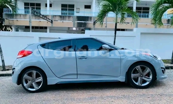 Ra Àlòkù Hyundai Veloster Blue Ọkọ̀ in Accra ni Greater Accra Ra Àlòkù Hyundai Veloster Blue Ọkọ̀ in Accra ni Greater Accra