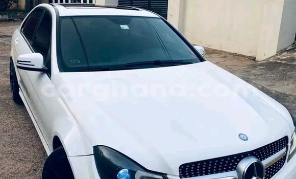Buy Used Mercedes-Benz C-Classe White Car in Accra in Greater Accra
