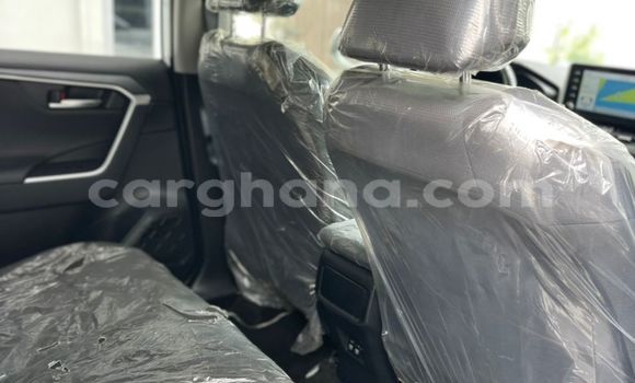 Buy Used Toyota RAV4 White Car in Sekondi–Takoradi Metropolitan in Western Buy Used Toyota RAV4 White Car in Sekondi–Takoradi Metropolitan in Western