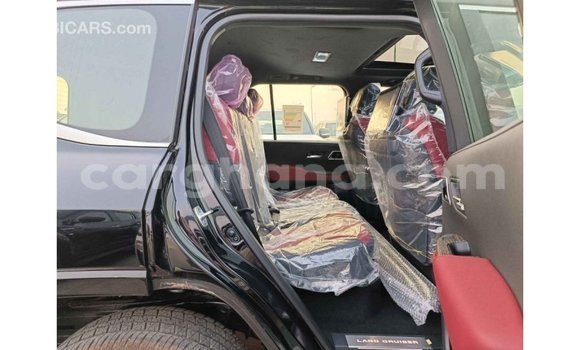Buy Import Toyota Land Cruiser Black Car in Import - Dubai in Ashanti Buy Import Toyota Land Cruiser Black Car in Import - Dubai in Ashanti