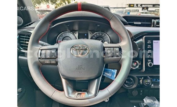 Buy Import Toyota Hilux White Car in Import - Dubai in Ashanti Buy Import Toyota Hilux White Car in Import - Dubai in Ashanti