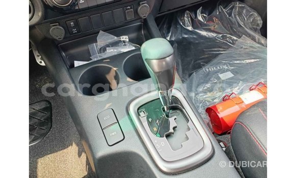 Buy Import Toyota Hilux White Car in Import - Dubai in Ashanti Buy Import Toyota Hilux White Car in Import - Dubai in Ashanti