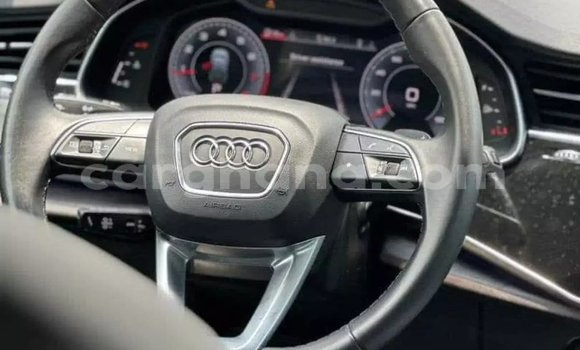 Sayi Na hannu Audi Q7 Azurfa Mota in Accra a Greater Accra Sayi Na hannu Audi Q7 Azurfa Mota in Accra a Greater Accra