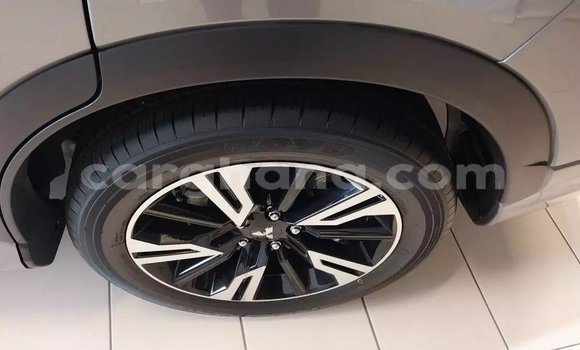 Sayi Na hannu Mitsubishi Eclipse Cross Azurfa Mota in Accra a Greater Accra Sayi Na hannu Mitsubishi Eclipse Cross Azurfa Mota in Accra a Greater Accra