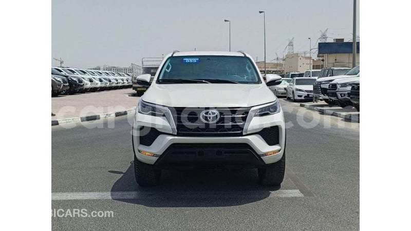 Big with watermark toyota fortuner ashanti import dubai 56524