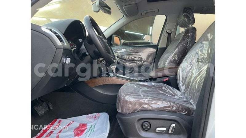 Big with watermark audi q5 ashanti import dubai 56527