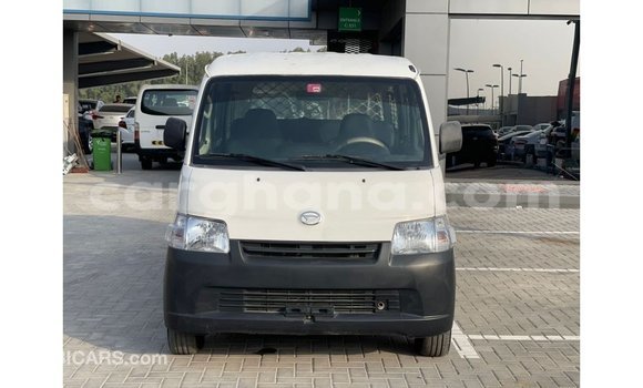 Buy Import Daihatsu Sirion White Car in Import - Dubai in Ashanti Buy Import Daihatsu Sirion White Car in Import - Dubai in Ashanti