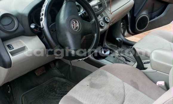 Sayi Na hannu Toyota RAV4 Sauran Mota in Accra a Greater Accra
