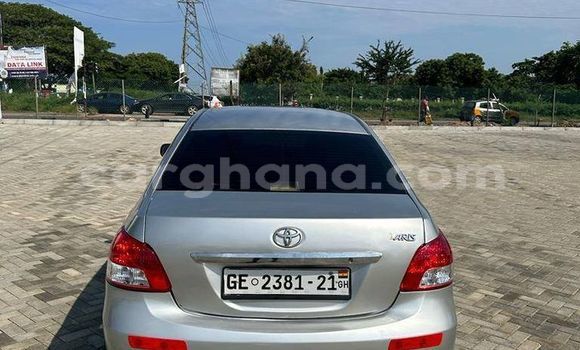 Sayi Na hannu Toyota Yaris White Mota in Accra a Greater Accra Sayi Na hannu Toyota Yaris White Mota in Accra a Greater Accra