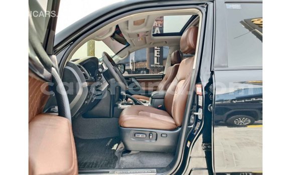 Buy Import Toyota IST Black Car in Import - Dubai in Ashanti Buy Import Toyota IST Black Car in Import - Dubai in Ashanti