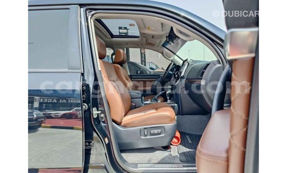 Buy Import Toyota IST Black Car in Import - Dubai in Ashanti Buy Import Toyota IST Black Car in Import - Dubai in Ashanti