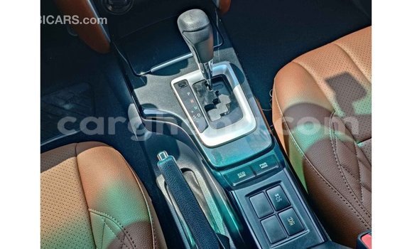 Buy Import Toyota Fortuner White Car in Import - Dubai in Ashanti Buy Import Toyota Fortuner White Car in Import - Dubai in Ashanti