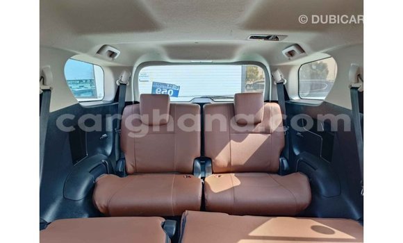 Buy Import Toyota Fortuner White Car in Import - Dubai in Ashanti Buy Import Toyota Fortuner White Car in Import - Dubai in Ashanti